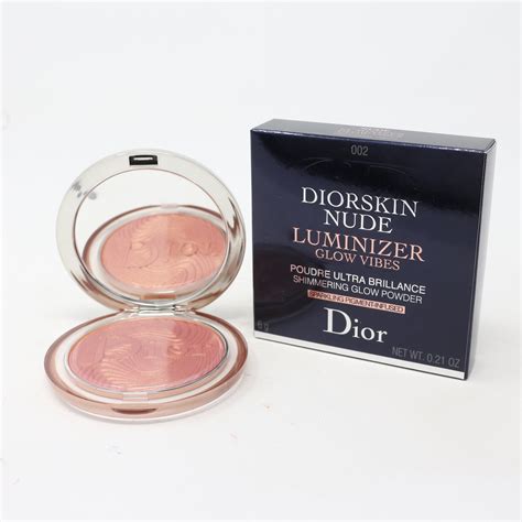 Diorskin Nude Luminizer: Powder 'Highlighter .